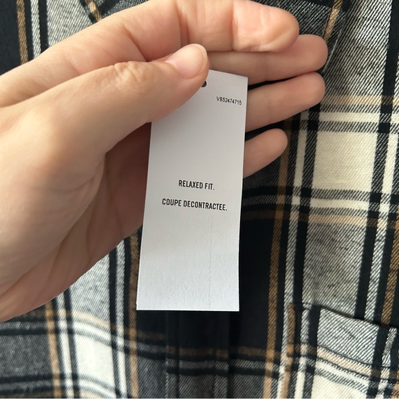 [XL] Hollister NWT Men's Classic Black and White Plaid Flannel Shirt Relaxed Fit - Picture 10 of 12